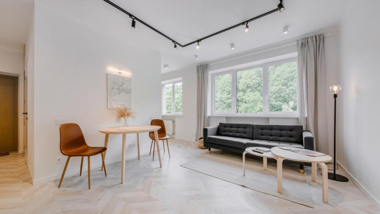 Central Apartment In Architectural Street 考纳斯 外观 照片